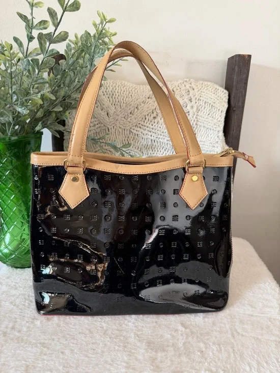 Arcadia Leather Made in Italy Purse - Picture 3 of 11